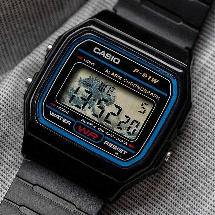 Casio F91W Modificado – Edição Godzilla, Novo