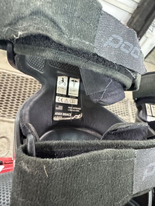 Наколенники брейсы pod k4