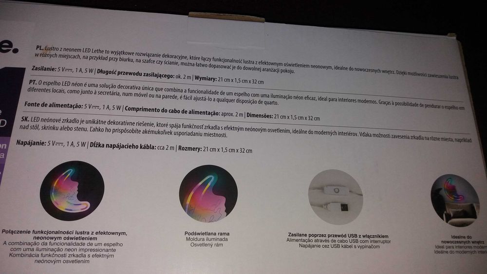 Lustro podświetlane z neonem led Lethe