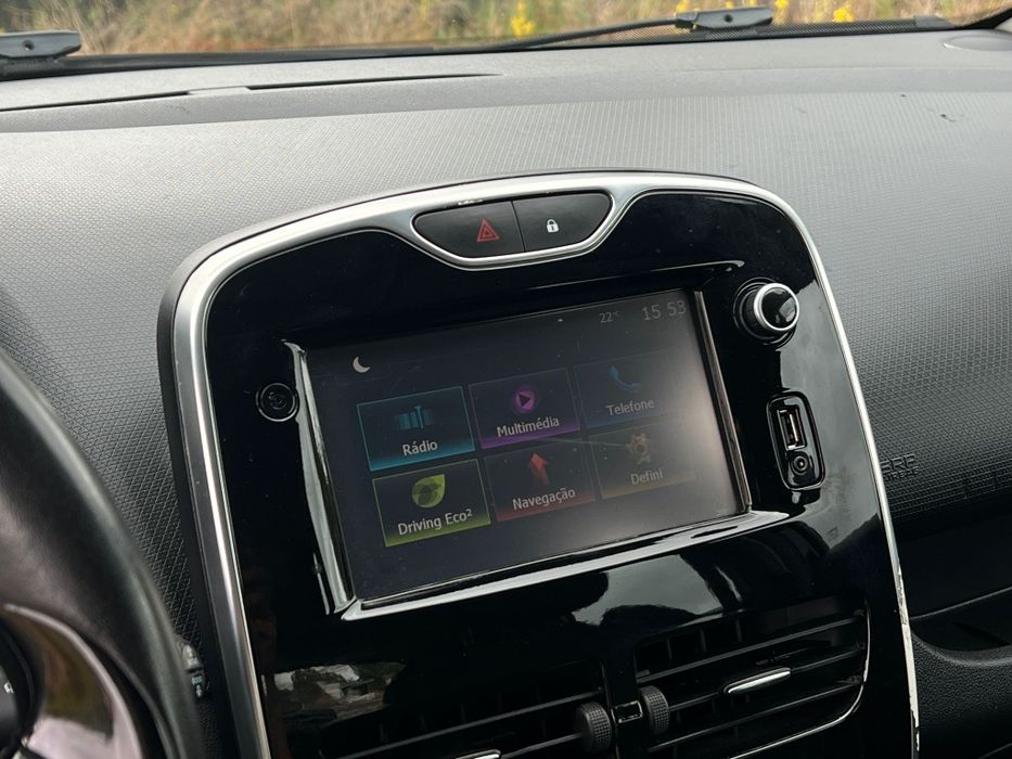Renault Clio ano 2015