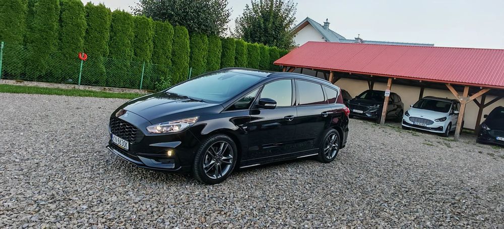 Ford S-Max