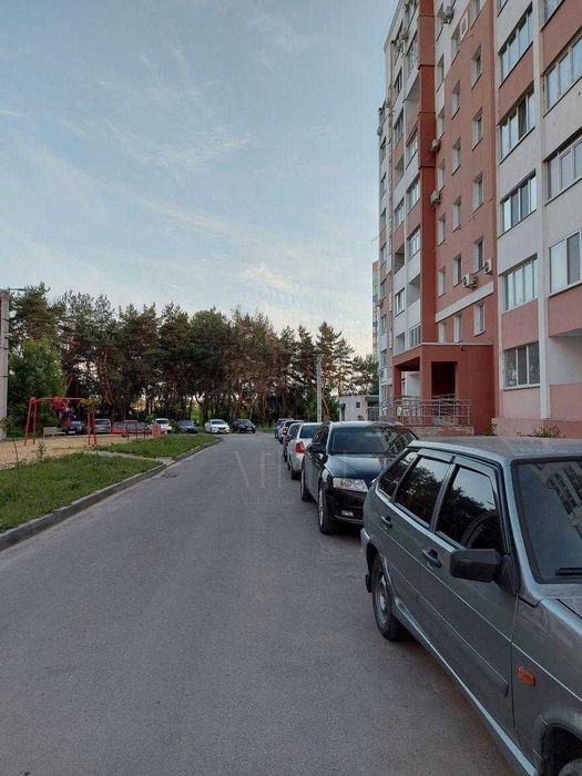 Продам 1к кв новострой с ремонтом ЖК ПтичкаIN