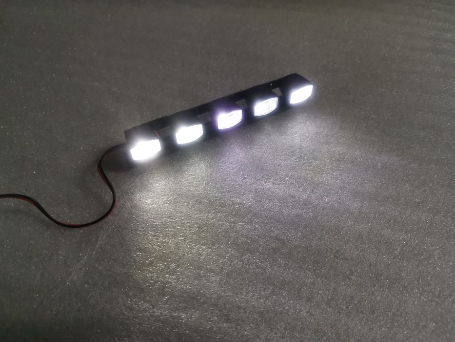 Faróis focos luzes tejadilho barra de LED's 6V para RC Crawlers e Jipe