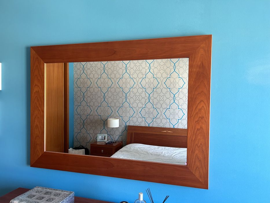 Espelho em cerejeira