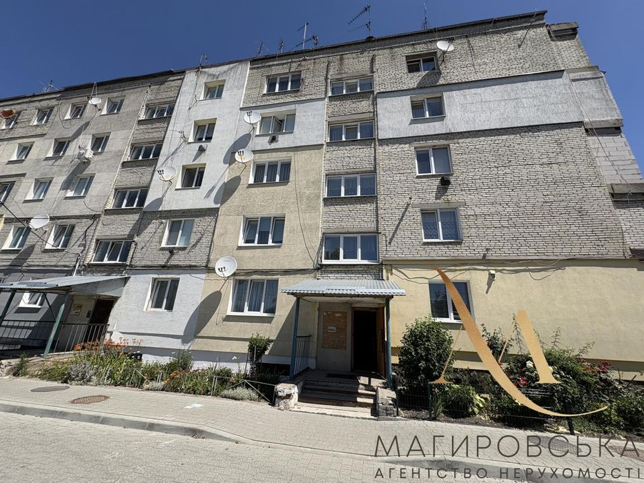 Продаж 2 кімнатної квартири у  Давидові