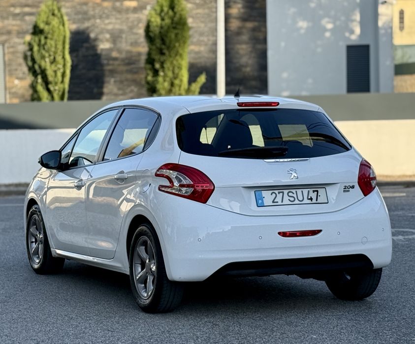 Peugeot 208 1.6 e-HDi • 224.000Km