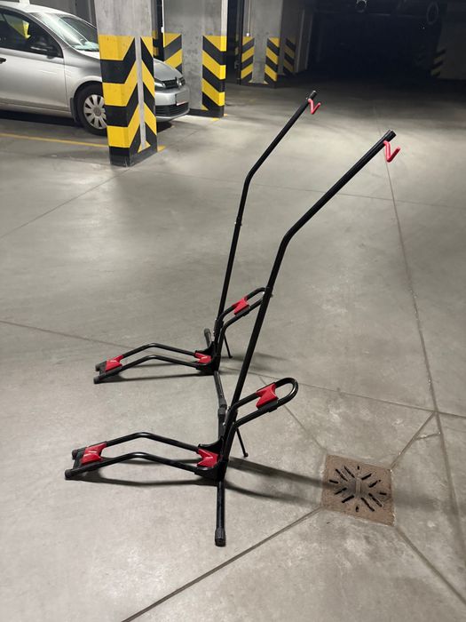 stojaki/uchwyty na rowery