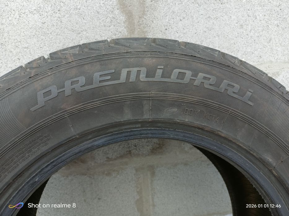 Зимова резина 215 65 r16