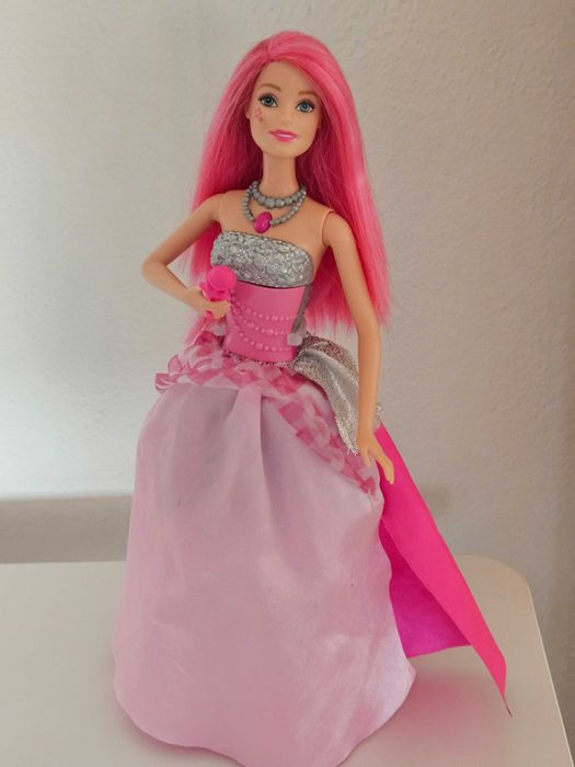 Barbie Rock 'n Royals Courtney Doll
