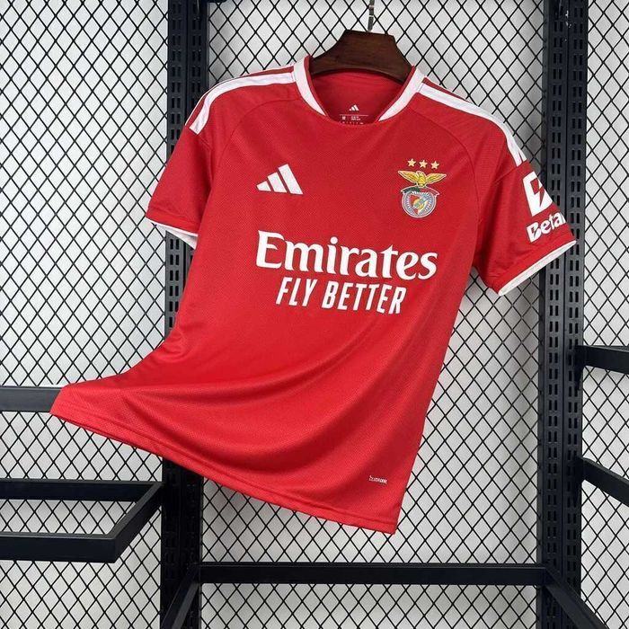 Benfica equipamento principal 26/27