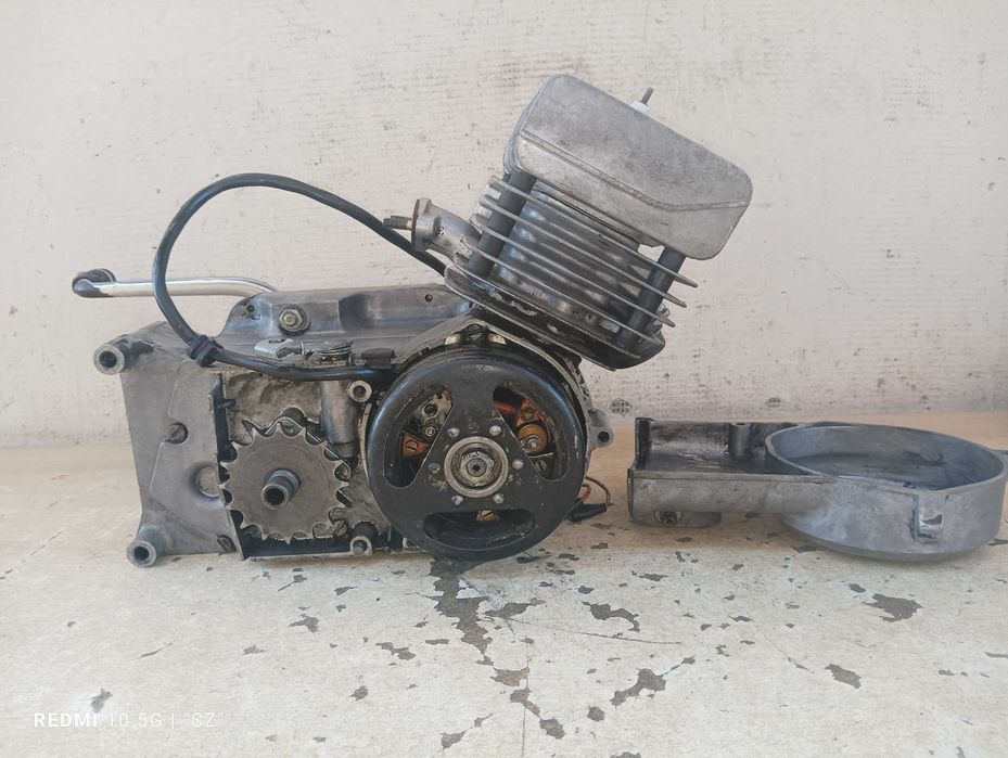 Simson S50, S51 - silnik 3 biegi - nr E 41088XX