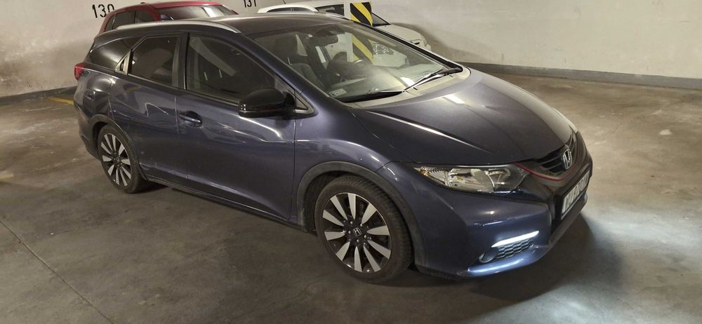Honda Civic Tourer 1.8 bezwypadkowa, niski przebieg