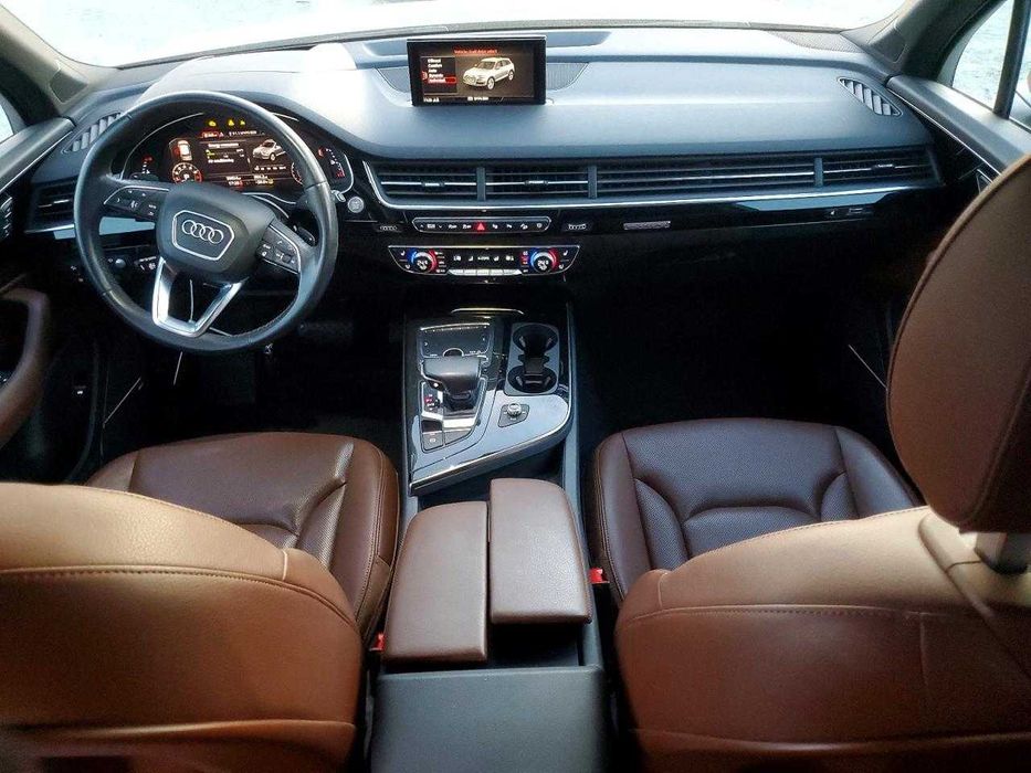 2019 AUDI Q7 prestige