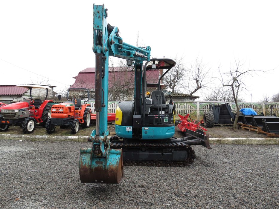 Мініекскаватор Кубота Янмар Kubota Yanmar