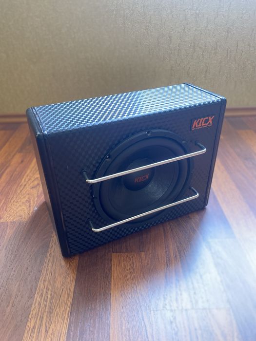 Активный сабвуфер KICX
