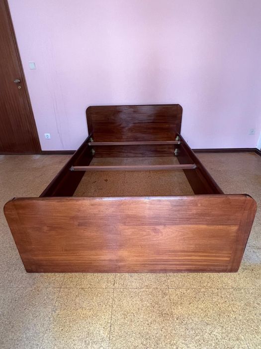 Cama + colchão novo