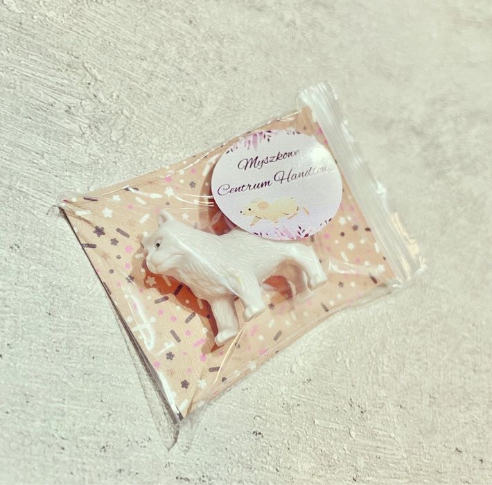 Biały kotek dla myszek maileg lalek barbie na prezent