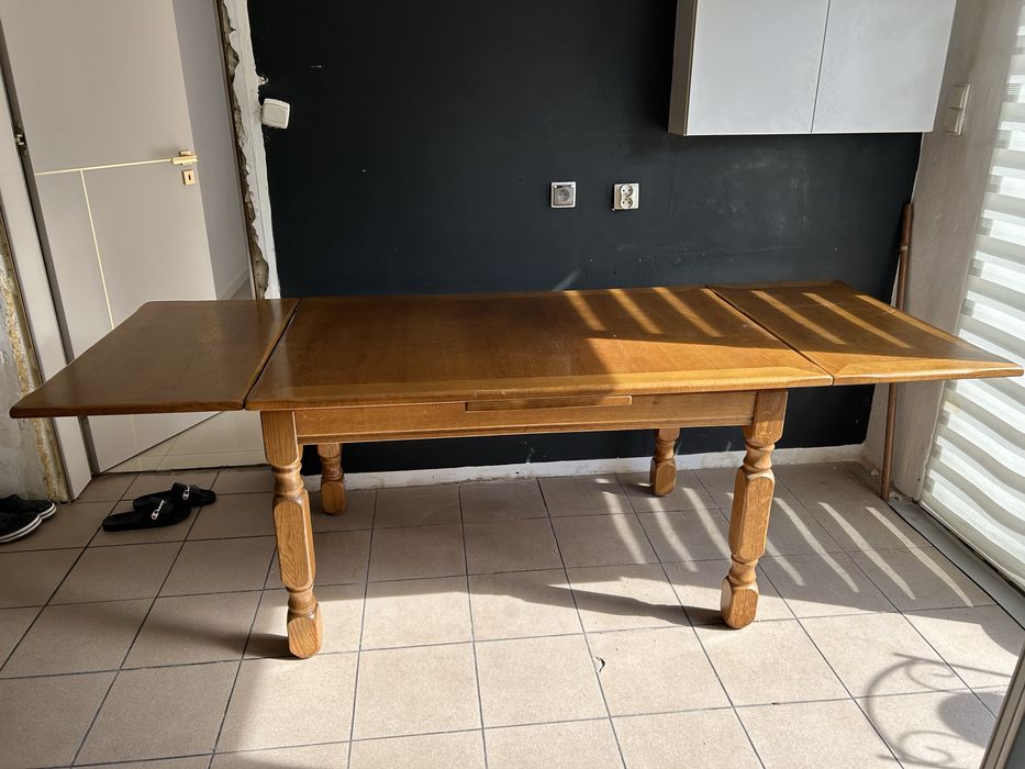Solidny dębowy stół + 6 krzeseł