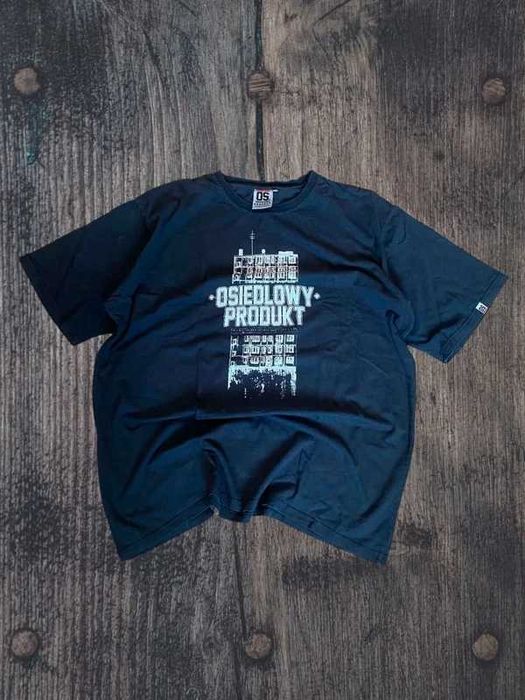 Duża koszulka męska Osiedlowy produkt og tee old school hooligan lata 2000 2XL rap