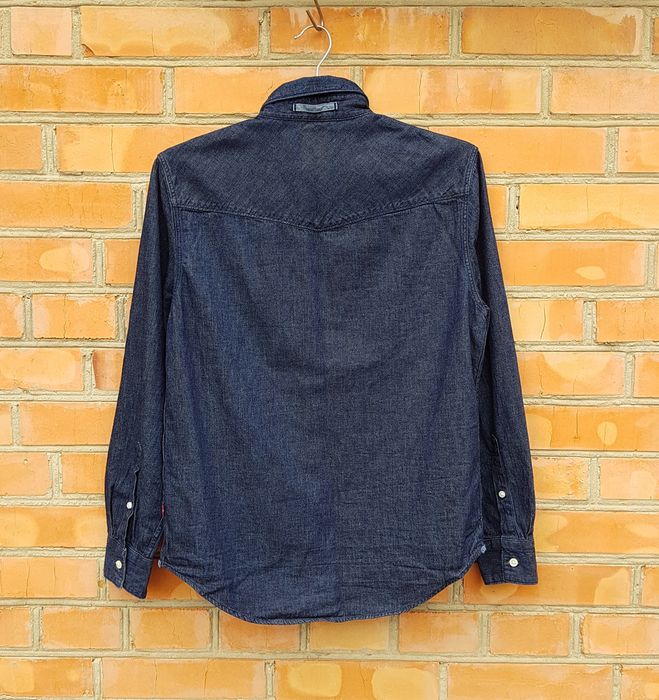 Levi's джинсова сорочка standart fit оригінал S