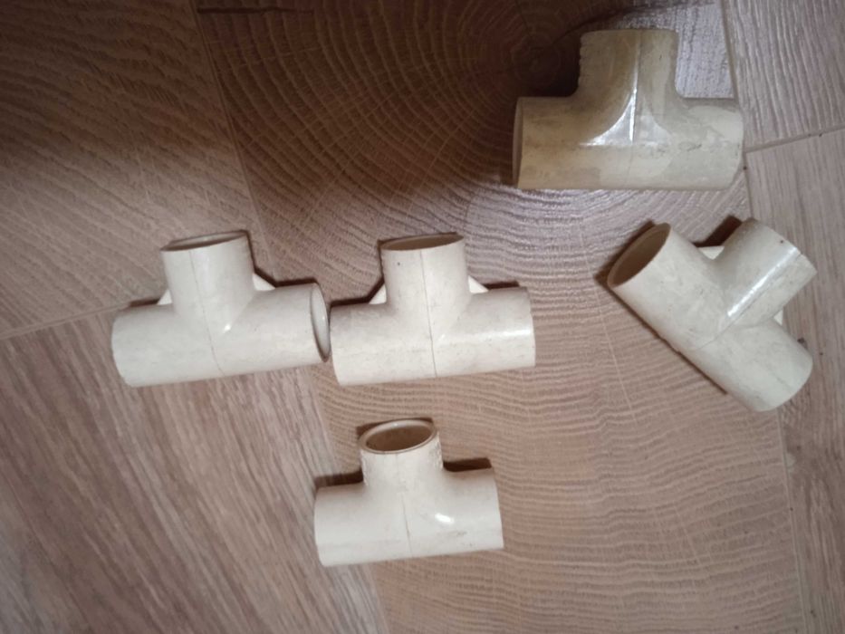 Złączki plastikowe Spears