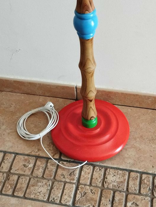 Candeeiro Pé Alto Criança