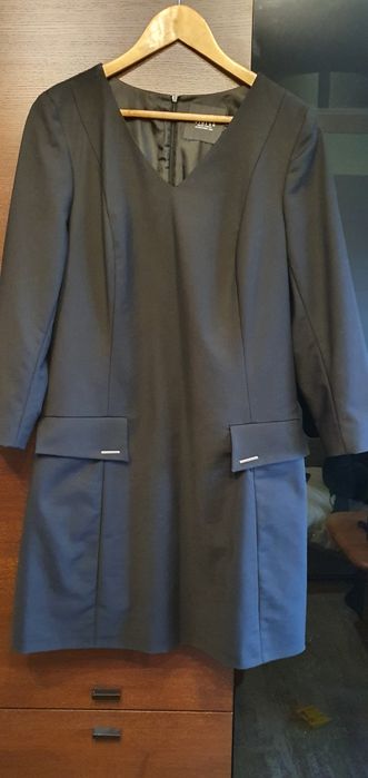 Sukienka czarna Simple 42 XL