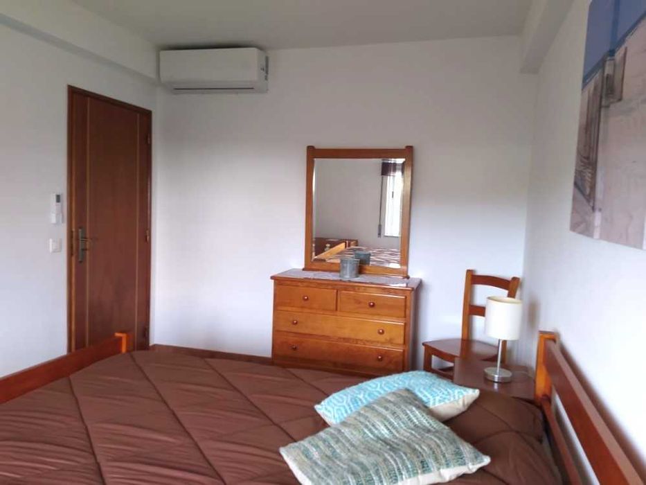 EAR-085 Apartamento T1 a 300 metros da Praia da Lota