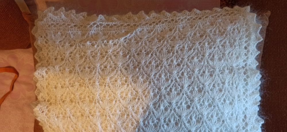 Продам  палантин