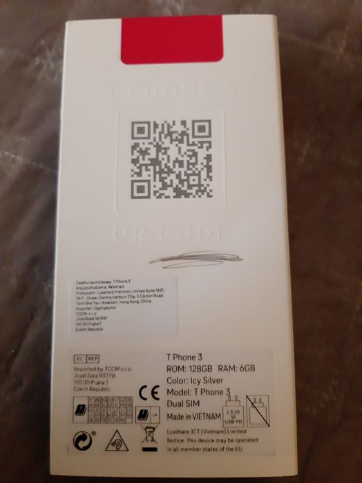 T Phone 3 NOWY  128GB RAM: 6GB na gwarancji + pokrowiec i słuchawki