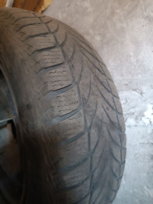 Зимова резина Goodyear 175/70 R13 ultra grip ICE 2
