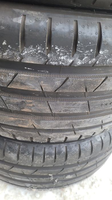 255 45 18 Nokian Hakka Black2
