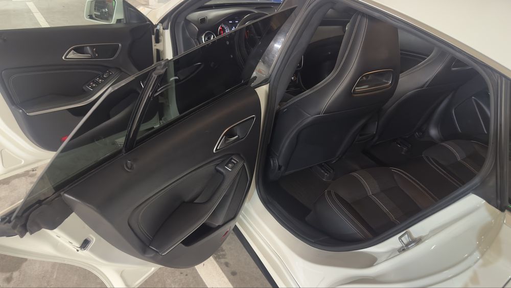 Mercedes-Benz CLA 180 AMG