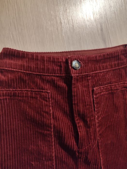 Burgundowa spódniczka mini sztruksowa