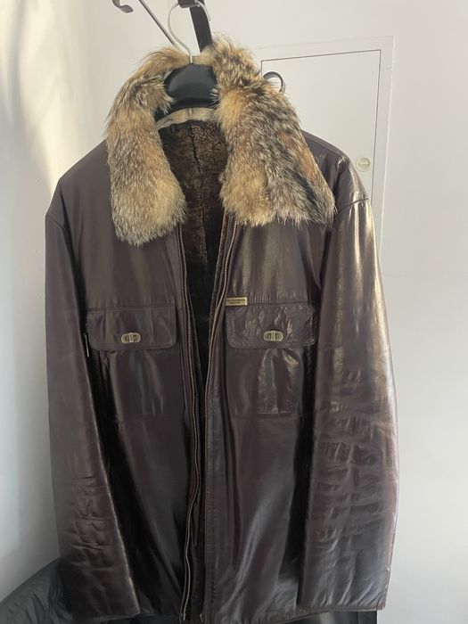 Sprzedaz kurtki skorzanej