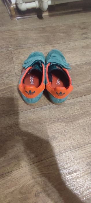 Кросівки фірми Adidas Gazelle