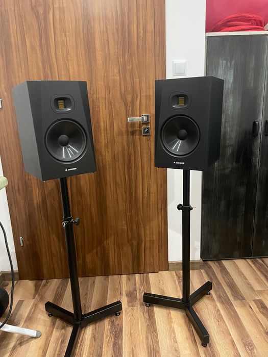 Monitory ADAM AUDIO T8V + statywy + kable