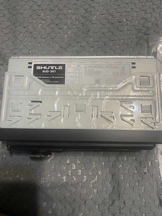 Нова автомагнітола shuttle sud-387