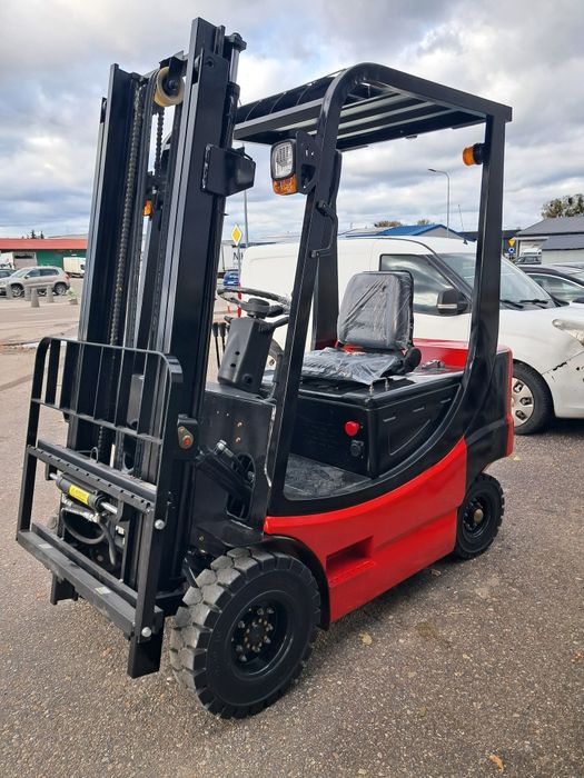 Nowy Wózek Widłowy Elektryczny MODEL CBD 15 2025