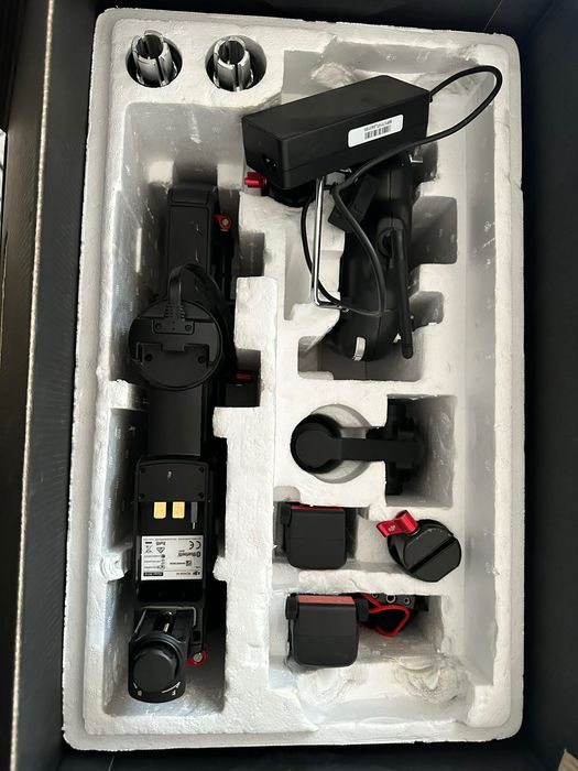 DJI Ronin-M – Sprzedaję taniej (brak ładowarki)