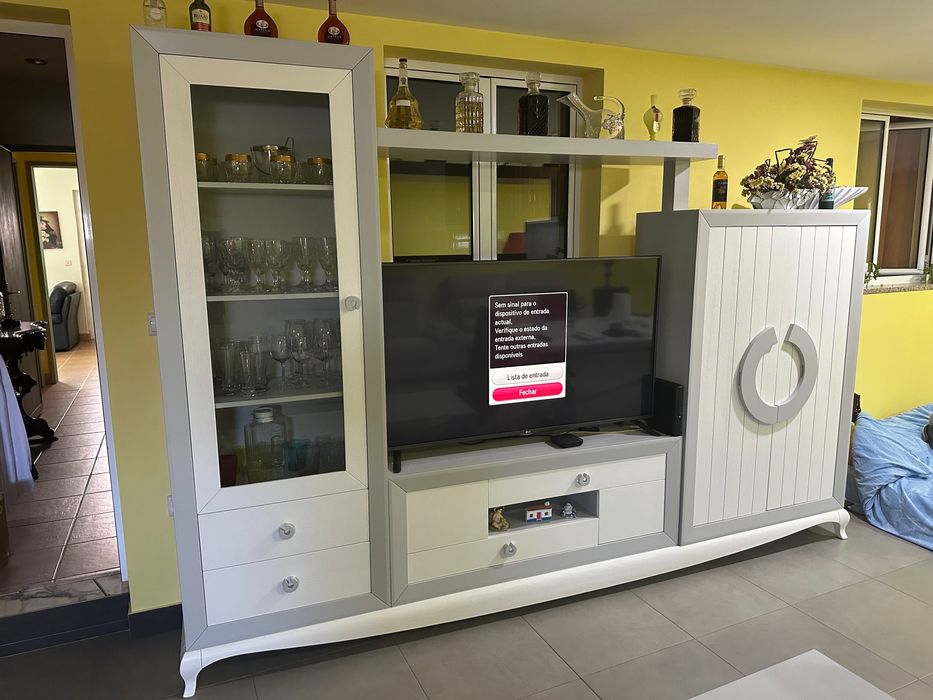 Móvel de TV à venda