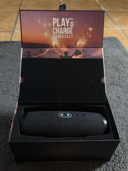 Vebdo JBL  perfeita