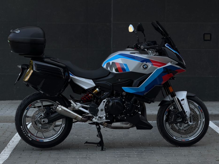BMW F900XR - FULL EXTRAS! Como Nova!