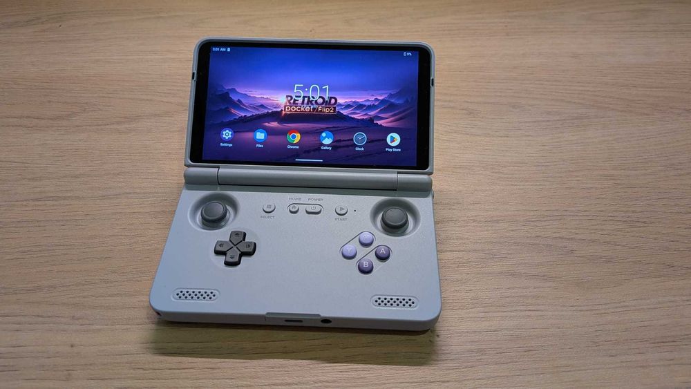 Retroid Pocket Flip 2