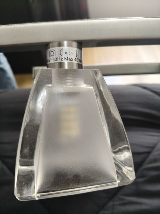 Candeeiro em inox e vidro