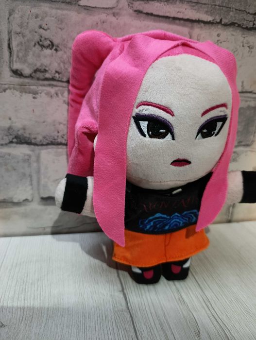 Mira kpop Demon Hunters Łowczynie demonów nowa maskotka lalka Huntrix