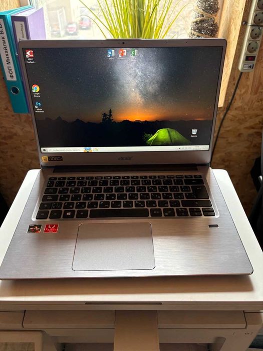 Легкий ноутбук в металевому корпусі Acer Swift б.у