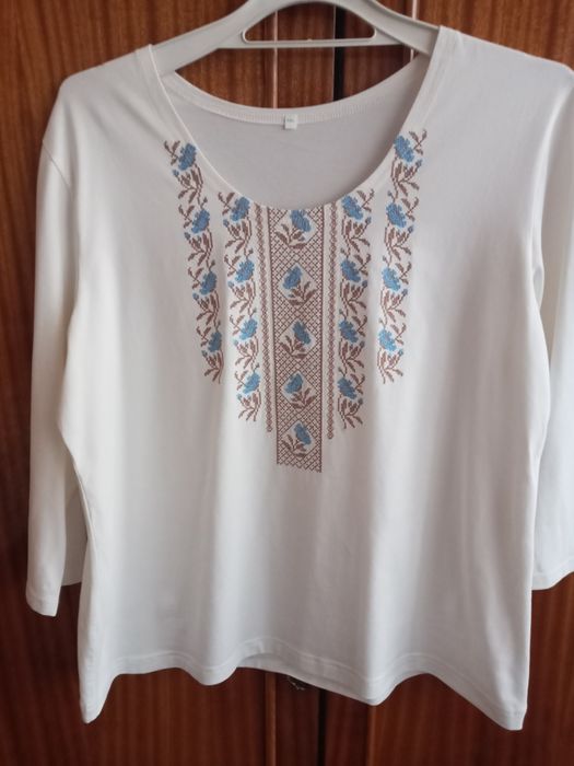 Вишиванка   350 грн.