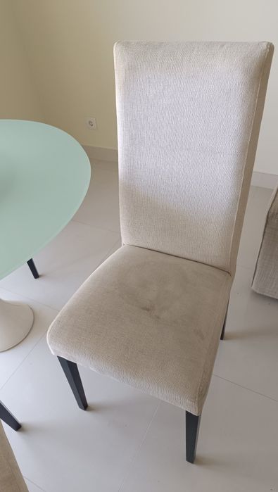 Conjunto Mesa Vidro e 6 Cadeiras