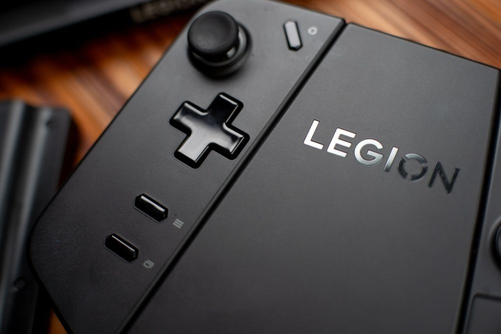 Konsola Lenovo legion Go - mega zestaw! Idealny stan!